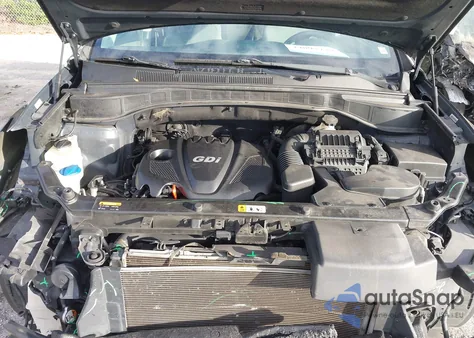 2015 Hyundai Santa Fe Sport 2.4L from USA, damaged, VIN 5XYZT3LBXFG280347